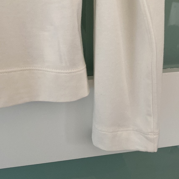 Athleta OUTBOUND SCOOP NECK TOP - Picture 7 of 16